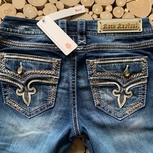 NWT - Rock Revival jeans . 28” waist